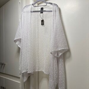 NWT Vince Camuto coverup - white with sequins - one size